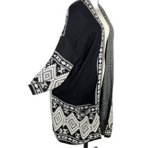Vertigo Paris | Embellished Black and White Open Cardigan | Sz XL
